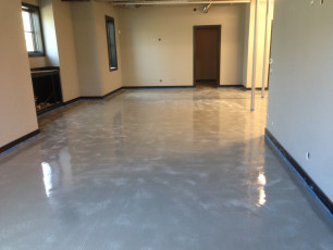 Epoxy Floor Commercial: Chicago Suburbs